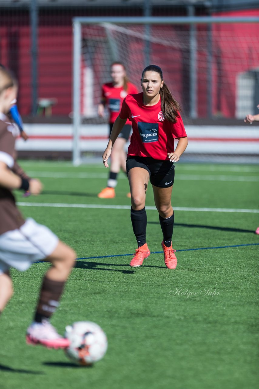 Bild 193 - wBJ FC St. Pauli - Eimsbuetteler TV : Ergebnis: 3:4